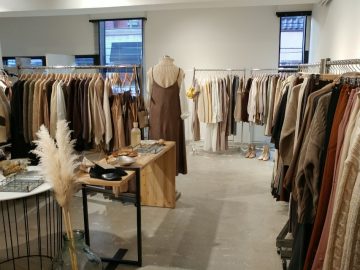 nananamoe  POP UP SHOP