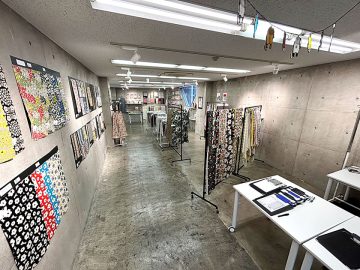 新作展示会